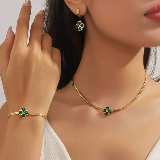 CONJUNTO TRÉBOL DE ESMERALDA™ | JOYAS/ACCESORIOS