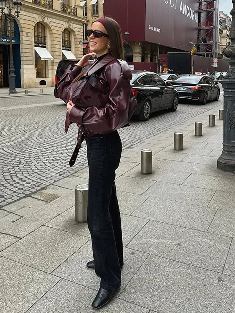 Inés - Hermosa chaqueta de cuero