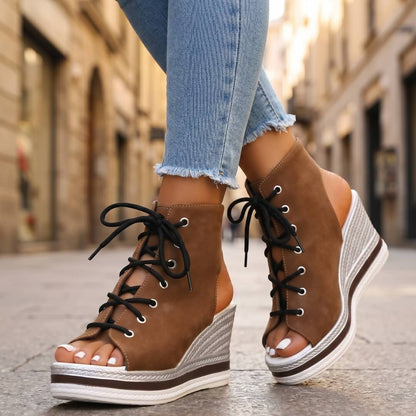 AGATHA™ | SANDALIAS DE CUÑA ELEGANTES
