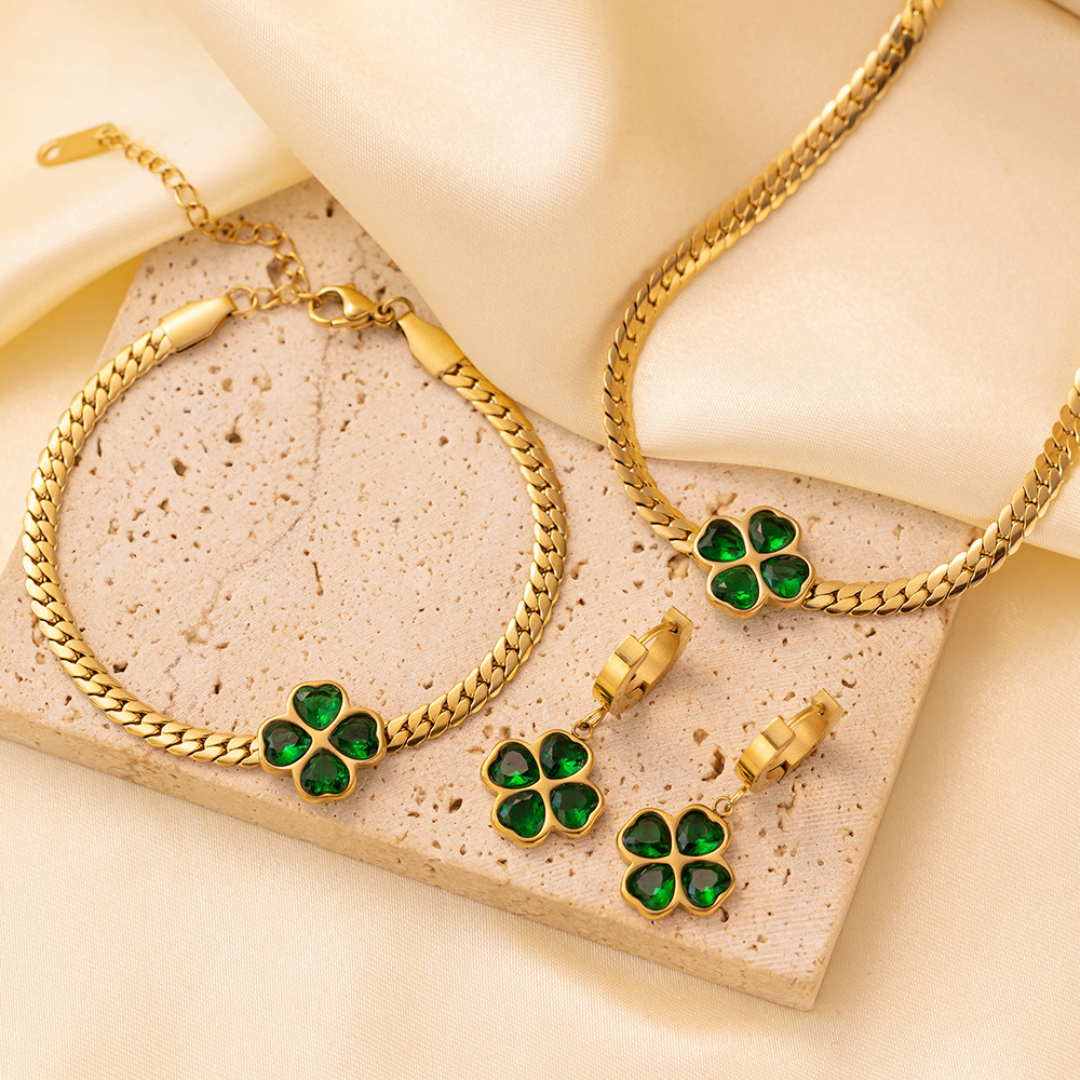 CONJUNTO TRÉBOL DE ESMERALDA™ | JOYAS/ACCESORIOS