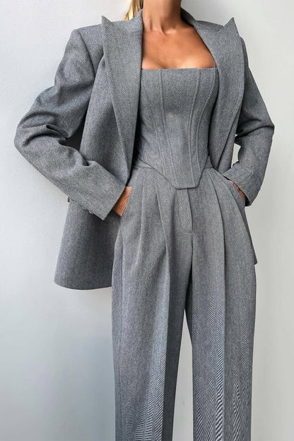 CELIA™ | CONJUNTO DE TRES PIEZAS CON BLAZER CRUZADO